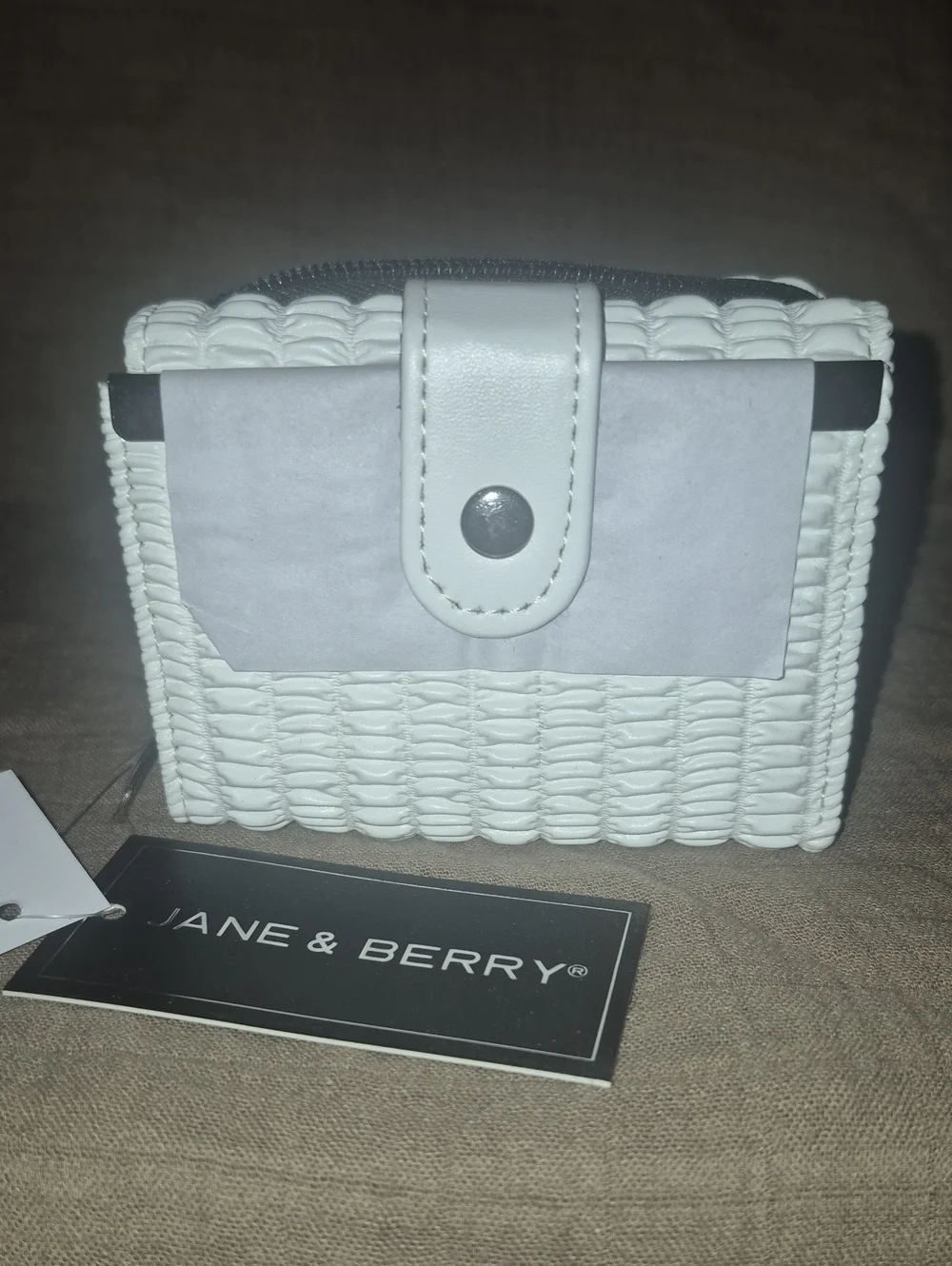 Jane & Berry White Compact Wallet